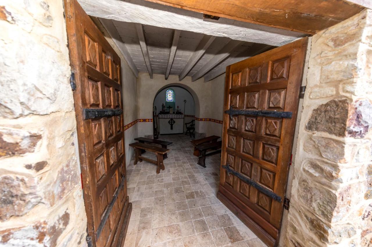Domaine De La Ferte Clairbois Hotel Sainte-Suzanne  ภายนอก รูปภาพ